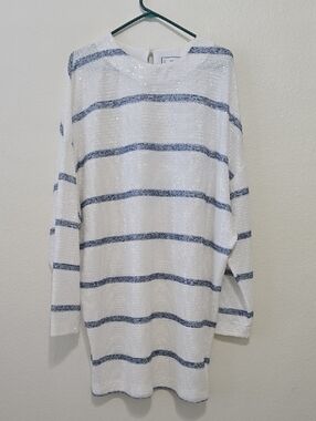 In The Mood For LoveLab‎ White Sequin Dress  with Navy Accents M
